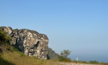 Fazayah Mountain Road – Offroad Drive to Oman’s Most Beautiful Beach (2)