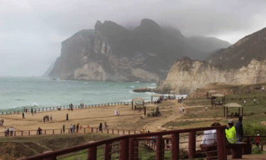 West Salalah half day private tour at Mughsail Beach