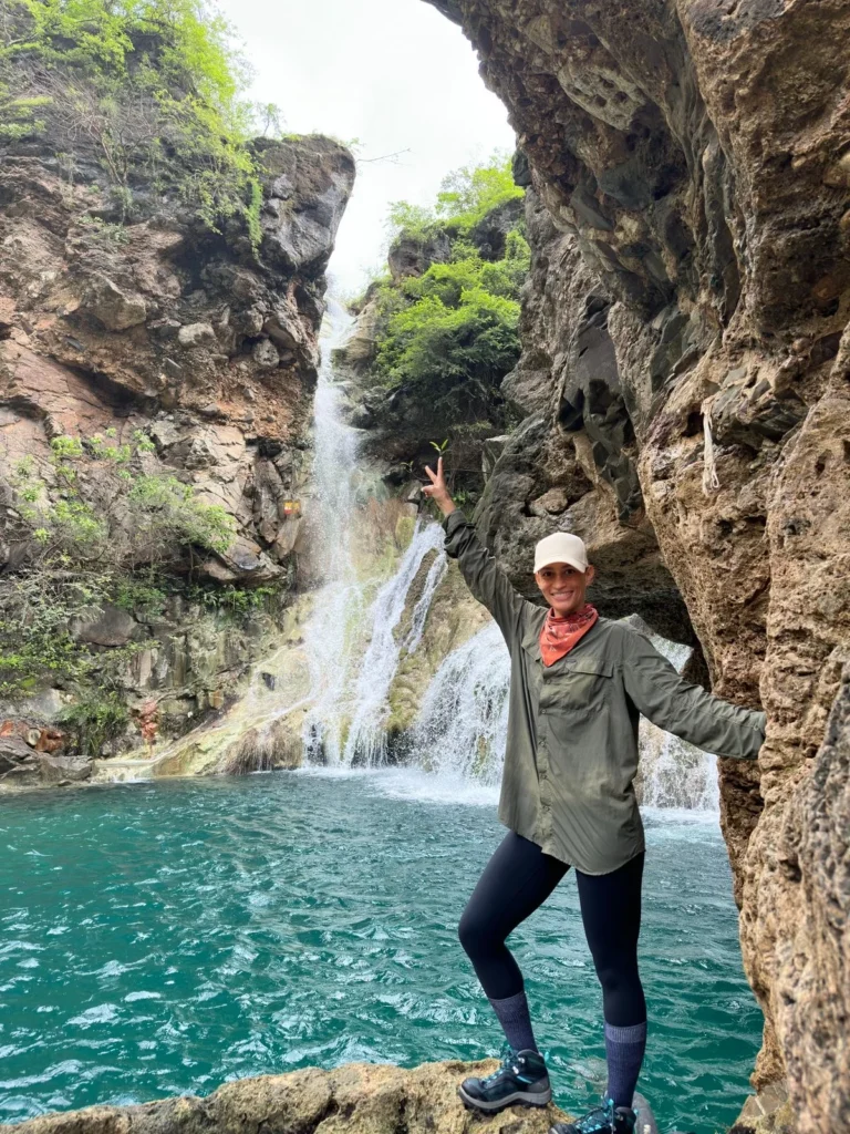 Guided hiking tour at Ayn Ghaidh Salalah