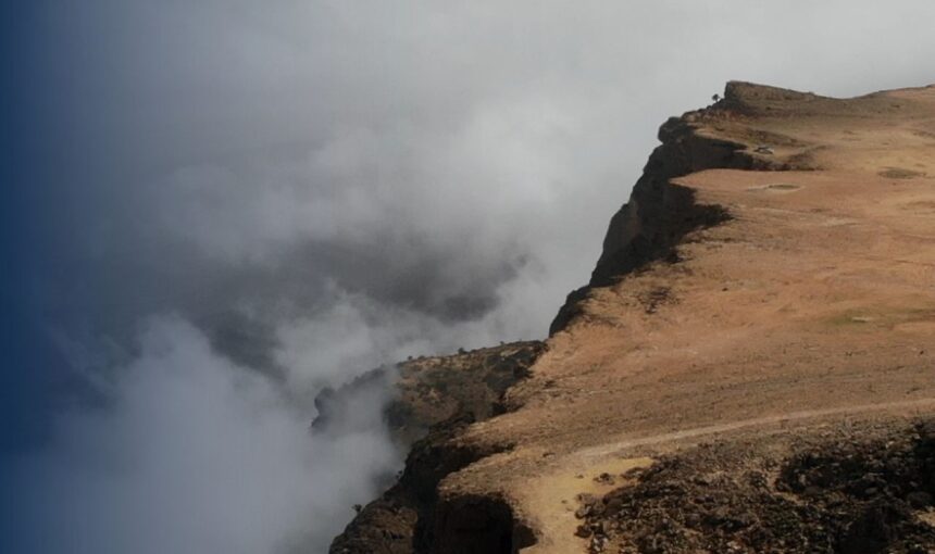 Jebel Samhan Salalah: 7 Stunning Epic Viewpoints Now