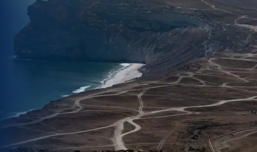 Eftalquot Beach Salalah: A Hidden Coastal Gem on the Dhofar Coast